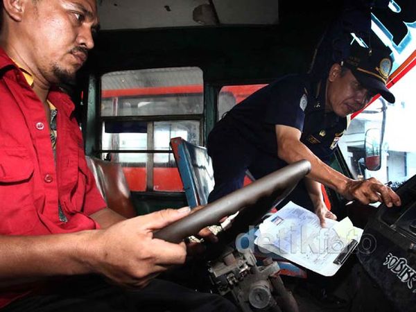 Mengintip Uji KIR Angkutan Umum