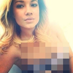 Justin Bieber Kencani Model Seksi Ini