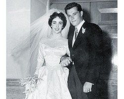 Dilelang, Gaun Pengantin Ikonik Liz Taylor Terjual Rp 1,8 M