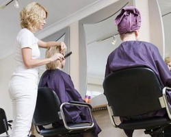 Agar Tidak Bingung Lagi Tentukan Model yang Tepat Saat Potong Rambut