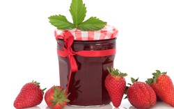 Inilah Langkah Mudah Bikin Selai Strawberry Enak!