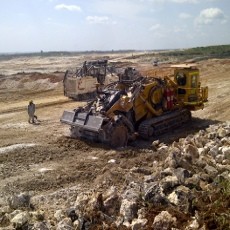 Hindari Kerusakan Lingkungan, Semen Indonesia Datangkan Alat Tambang Baru 