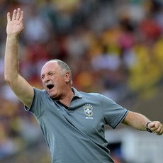 Scolari Nilai Brasil Masih Harus Banyak Belajar