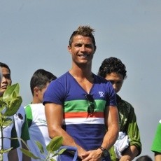 CR7 Dikabarkan Bakal Negosiasi dengan MU, Ini Komentar Ancelotti