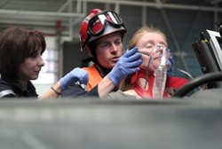 Redakan Trauma Korban, Pemadam Kebakaran di Prancis Diajari Hipnotis