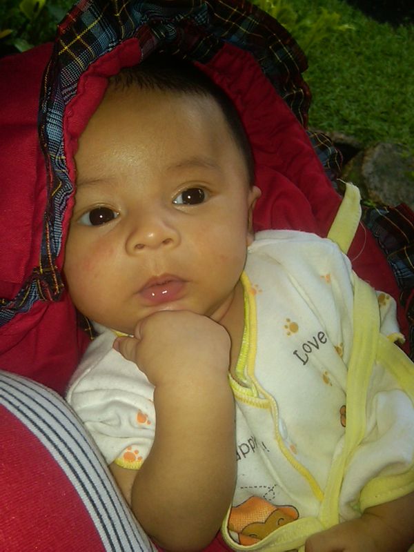 Muhammad Iqbal Alfarizi Putra Prabowo, 4 Bulan, Lelaki