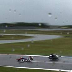 Kecelakaan di Assen, Tulang Lorenzo Patah