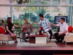 Disiram Teh Manis, Tamrin Tomagola Tak Laporkan Munarman ke Polisi