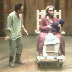 Endgame Teater Garasi: Lelucon Pahit tentang Ketidakbahagiaan