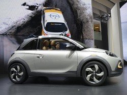 Apple Kian Rambah Dunia Otomotif