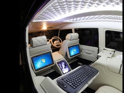 Melihat Interior Land Rover Defender Paling Mewah