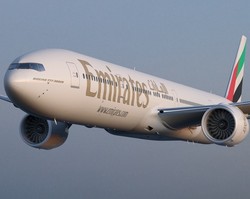 Jet Tempur Nyaris Tabrak Pesawat Emirates di Dubai