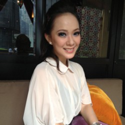  Lewati Target Menikah, Yuanita Christiani Santai Saja