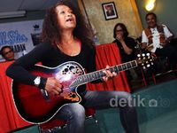 Daniel Sahuleka Siap Ramaikan Reuni Teladan All Stars