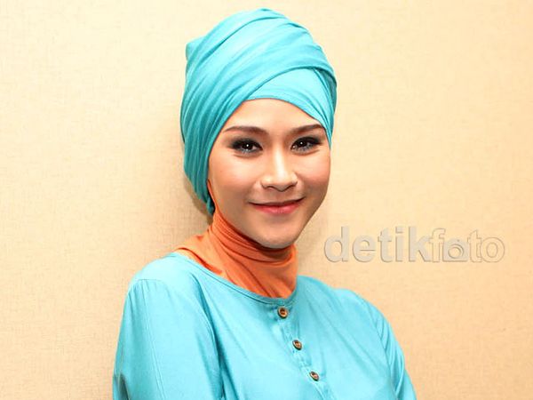 Jelang Ramadan, Zaskia Mecca Rilis Buku Fashion
