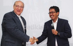 Program yang unggulan PSSI yang dimaksud adalah Indonesia Millennium Football Development (IMFD). Ini merupakan program kerja tahunan PSSI yang digagas oleh Hinca Pandjaitan.