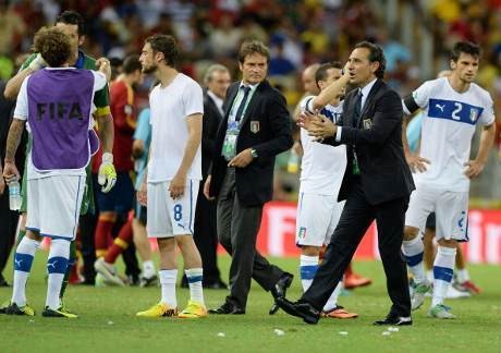Prandelli Tersentuh Melihat Perjuangan Italia