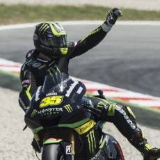 Pedrosa Juga Jatuh, Crutchlow Dapat Pole