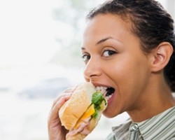 Ada 2 Jenis Rasa Lapar, Mana yang Membuat Tubuh Sulit Langsing? 