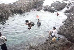 Dari Lumba-lumba Sampai Laguna Cantik Ada di Teluk Kiluan