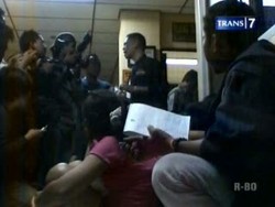 Pekerjakan Anak di Bawah Umur, Pabrik Nugget Digerebek