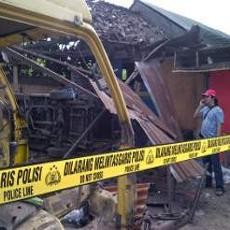 Tabung Oksigen di Bengkel Las Meledak, 1 Pekerja Tewas