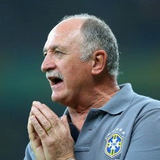  Scolari Optimistis Brasil Bakal Kalahkan Spanyol