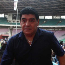 Ngambek, Maradona Batal Gelar Jumpa Pers