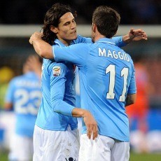 Maggio Akan Yakinkan Cavani untuk Bertahan di Napoli