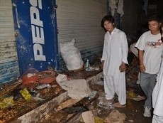 53 Nyawa Melayang Akibat Ledakan Bom di Pakistan