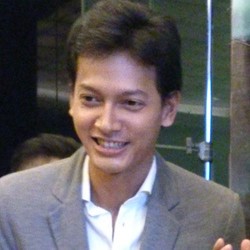 Fedi Nuril: Syuting dalam Air Lebih Capek daripada di Puncak Gunung