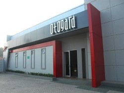 Otogard Resmikan Pabrik di Bogor