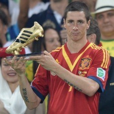 Sepatu Emas Menjadi Bekal Torres Menghadapi Mourinho