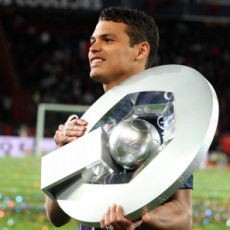 Diminati Barca, Thiago Silva: Sangat Sulit Tinggalkan PSG