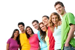 Survei: Orang Paling Bahagia Jika Bersama Teman-temannya