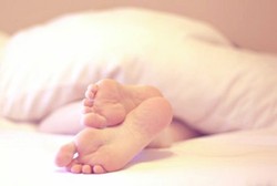 Wow, Wanita Ini Bisa Merasakan Orgasme di Kakinya