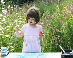 Foto: Anak Autis Ini Ciptakan Lukisan yang Mendunia