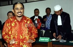 Hakim Bongkar 4 Peran Luthfi di Kasus Suap Daging