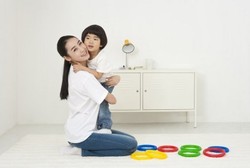 Agar Lebih Pintar, Ajak Balita Anda Melakukan Eksplorasi