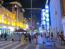 Belanja Murah di Beijing, Wangfujing Tempatnya!