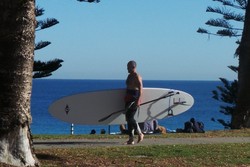  Cottesloe Coast, Tempat Surfing & Jogging Asyik di Perth