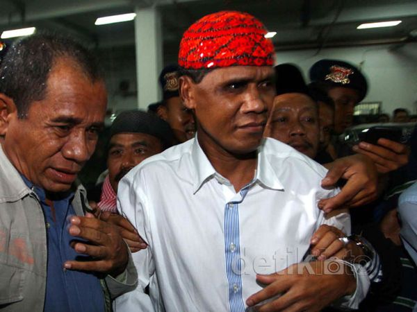 Hercules Divonis 4 Bulan Penjara