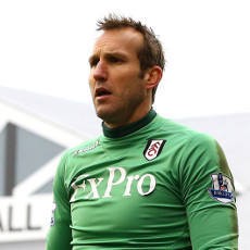 Schwarzer Tinggalkan Fulham