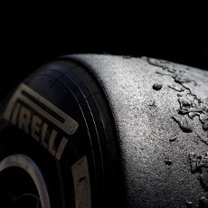 Bernie: Pirelli Diberi Kebebasan Gelar Dua Tes