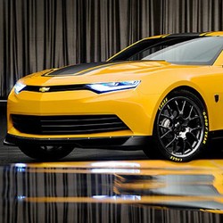 Seksinya Tampilan Baru Bumblebee di Transformers 4