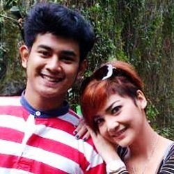 Digosipkan Tinggal Bareng, Ini Kata Dwi Andhika dan Irma Dharmawangsa