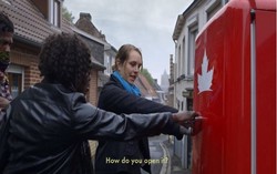 Hanya Orang Kanada yang Bisa Membuka Kulkas Bir Ini