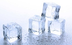 Es Batu Kemasan di Amerika Juga Diberi Label