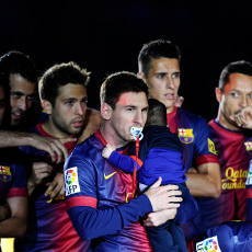 Puyol: Barca Tak Pantas Dikritik