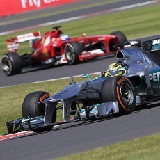 Ferrari Juga Anggap Mercedes Sebagai Pesaing Juara